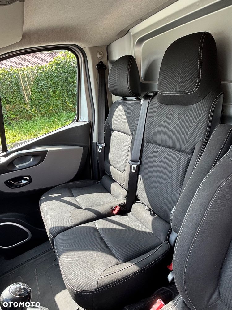 Renault Trafic - 8