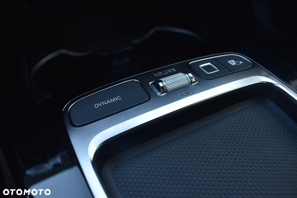 Mercedes-Benz CLA 200 7G-DCT - 33