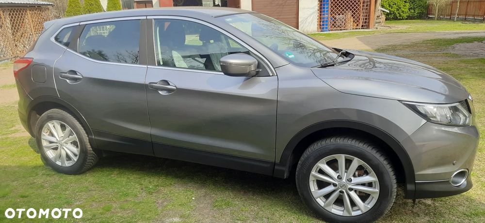 Nissan Qashqai - 1