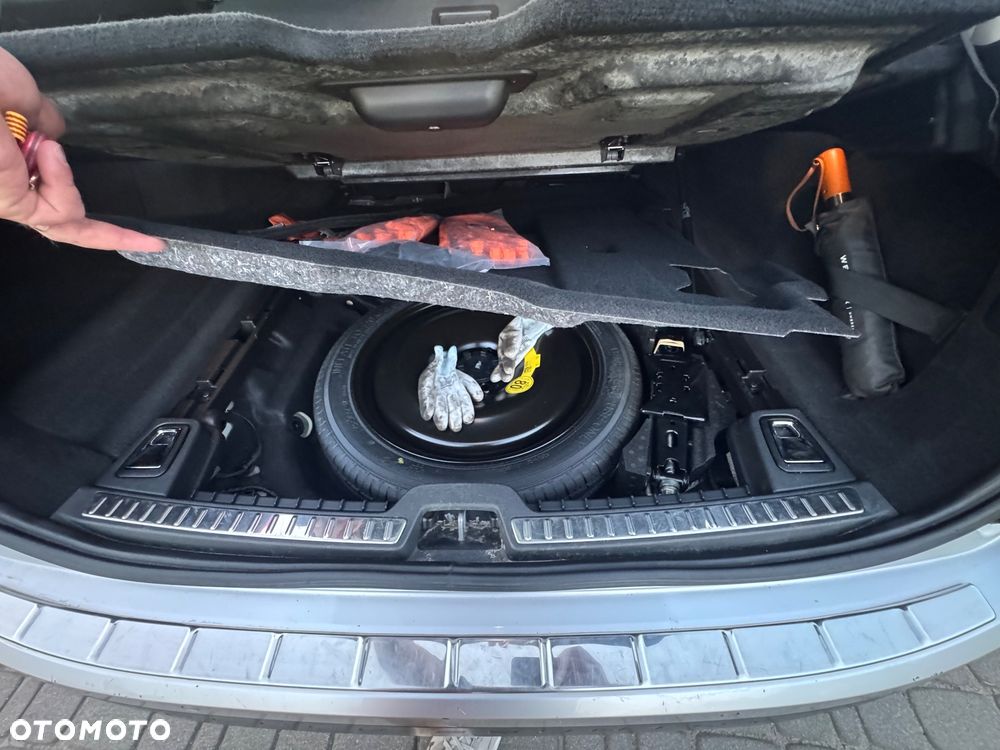 Volvo V90 Cross Country T6 AWD - 34