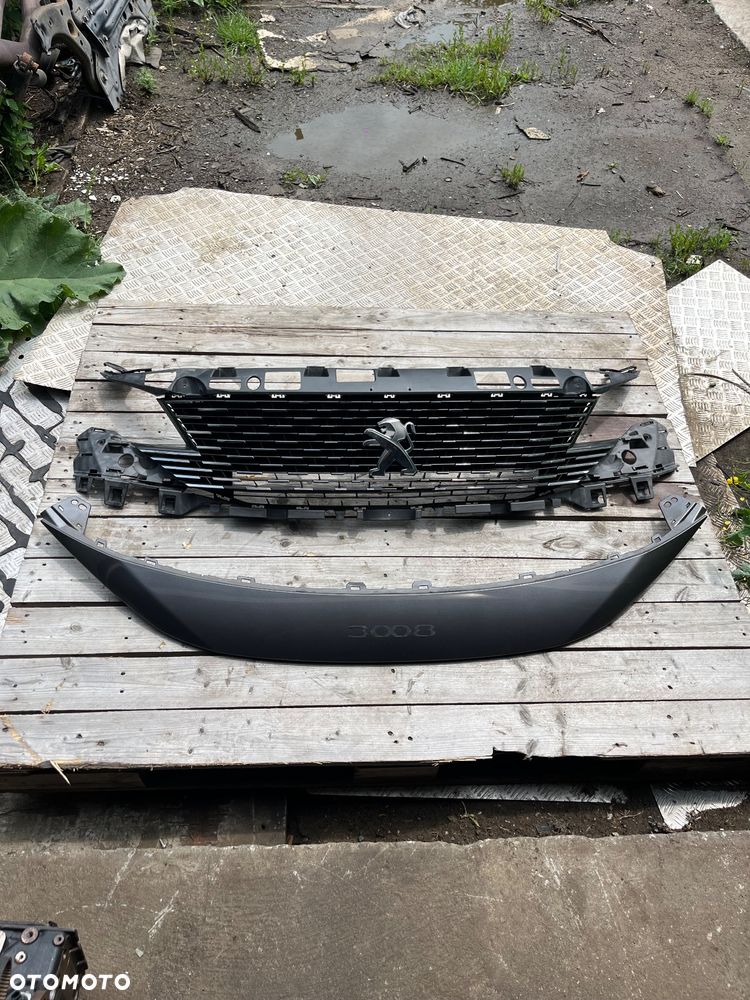 Atrapa gril Peugeot 3008 II 5008 II LIFT - 1