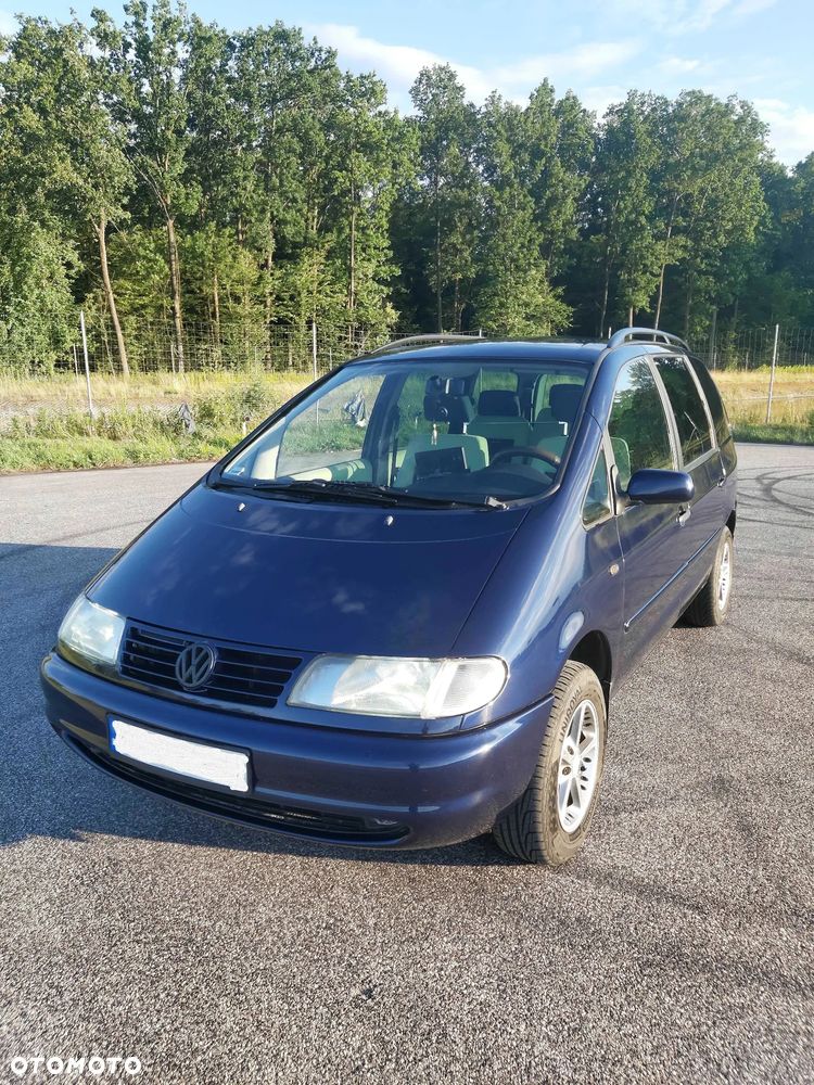 Volkswagen Sharan - 1