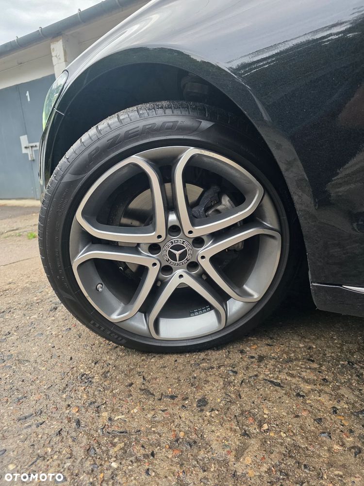 Mercedes-Benz Klasa C 220 d 9G-TRONIC - 18