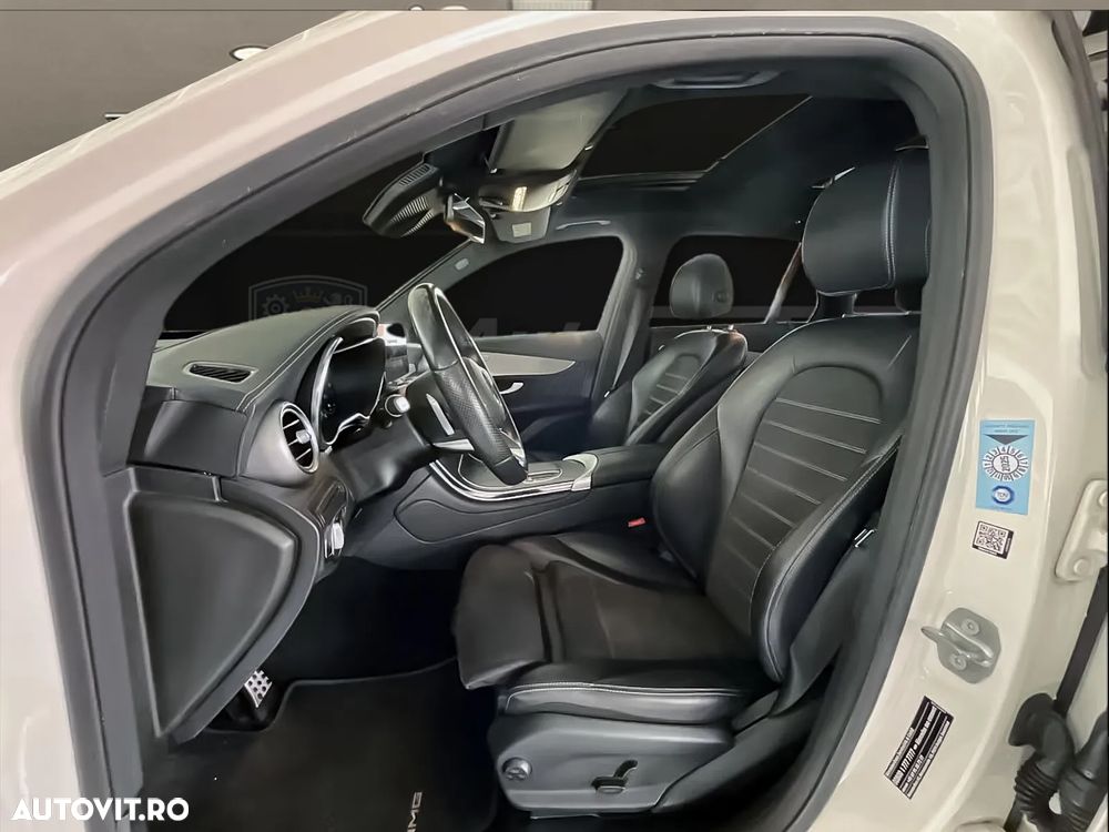 Mercedes-Benz GLC 300 e 4Matic 9G-TRONIC AMG Line - 7