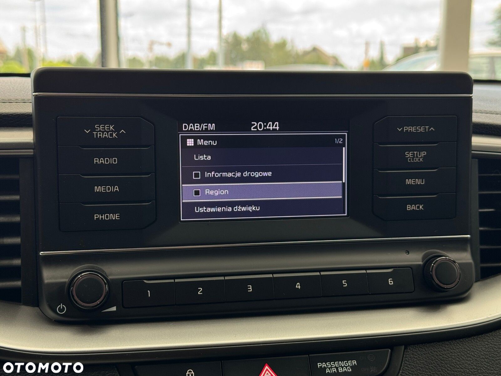 Kia Ceed - 29