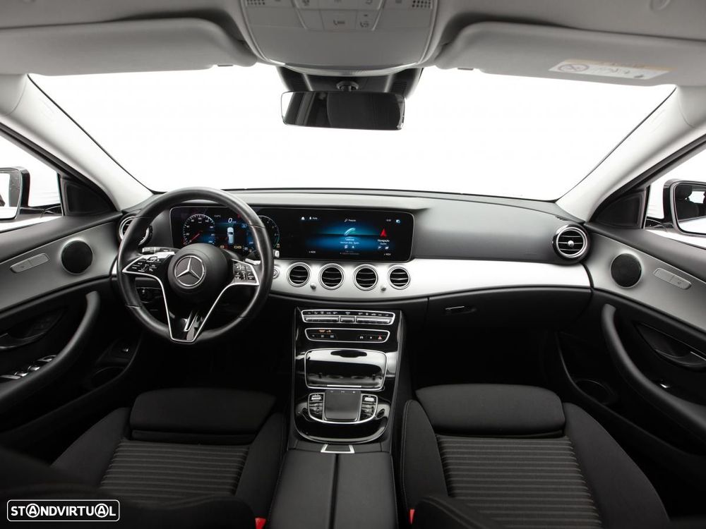 Mercedes-Benz E 300 de 9G-TRONIC - 7