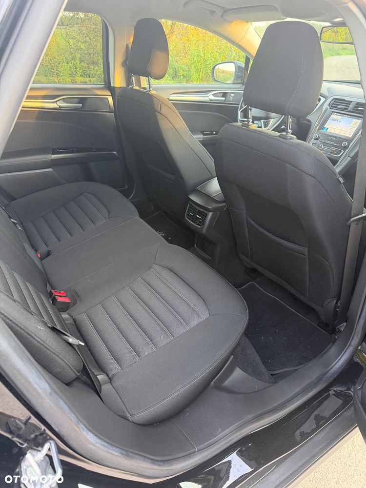 Ford Mondeo - 11
