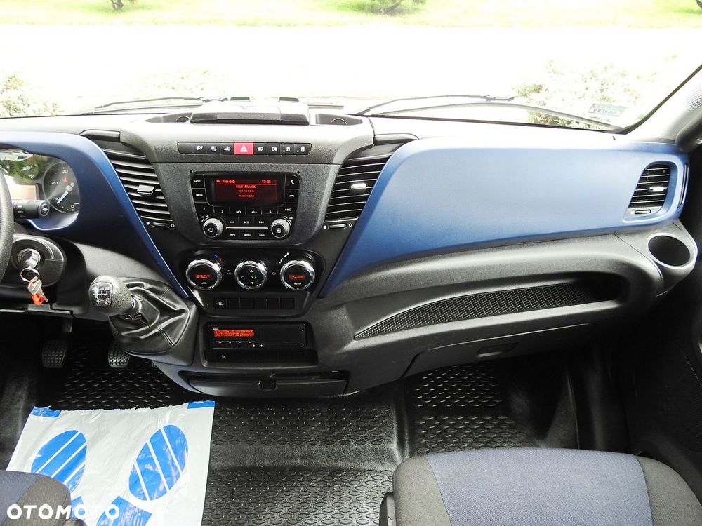 Iveco DAILY 70C18 PLANDEKA WINDA 12 PALET WEBASTO TEMPOMAT BLIŹNIACZE KOŁA KLIMATYZACJA  180KM - 33