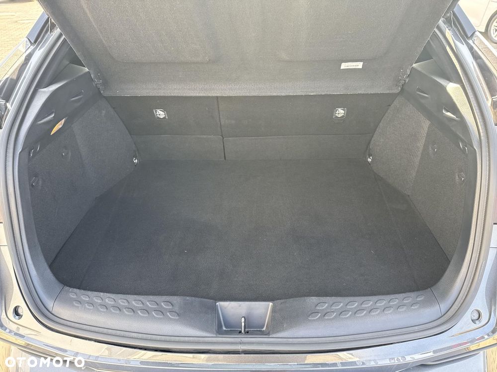 Toyota C-HR 2.0 Hybrid Executive - 11