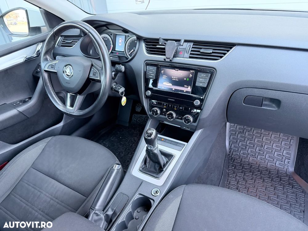 Skoda Octavia 1.6 TDI Ambition - 6