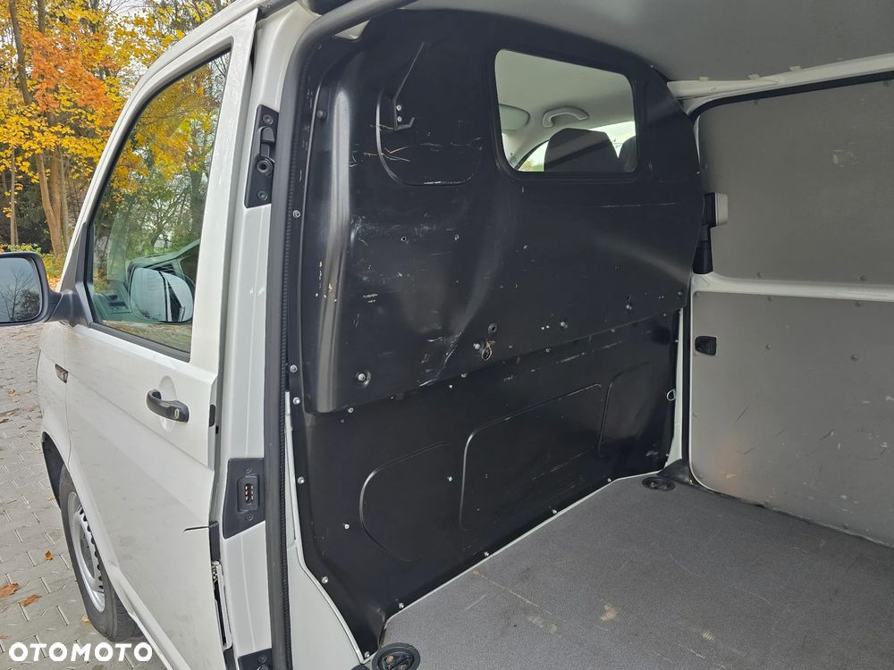 Volkswagen Transporter T6 - 31