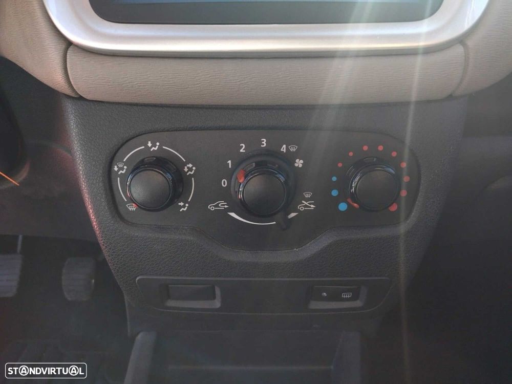 Dacia Lodgy TCe 115 Comfort - 13