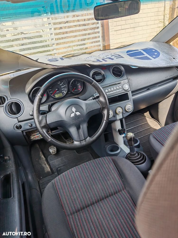 Mitsubishi Colt 1.3 Invite + - 2