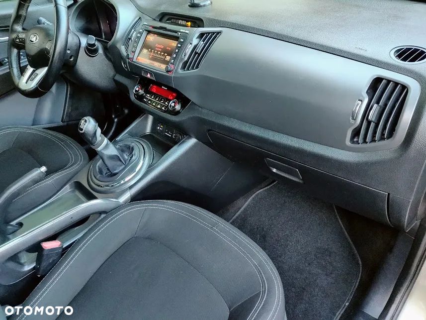 Kia Sportage - 12