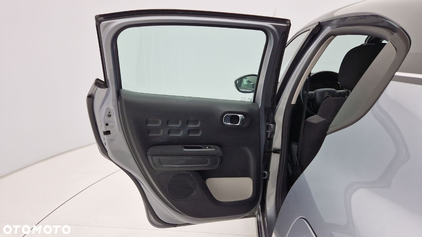 Citroën C3 1.2 PureTech Shine EAT6 - 22