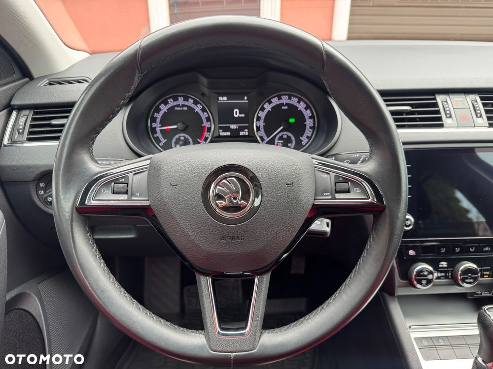 Skoda Octavia 2.0 TDI Ambition DSG - 9