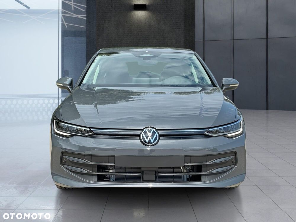 Volkswagen Golf - 9
