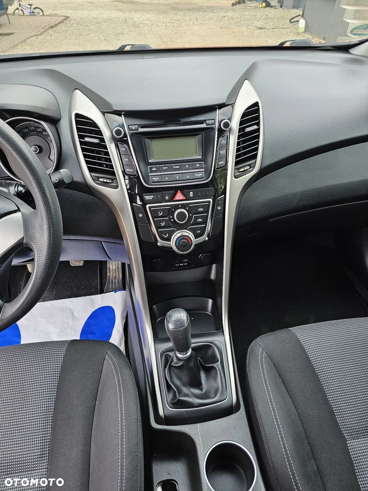 Hyundai i30 - 11