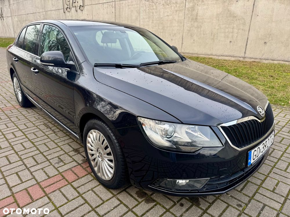Skoda Superb 2.0 TDI Ambition DSG - 11