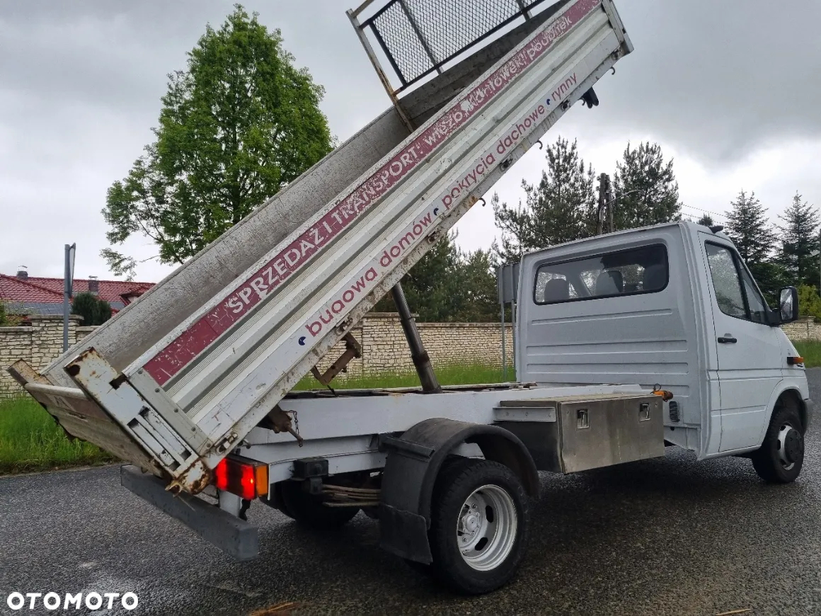 Mercedes-Benz SPRINTER - 21