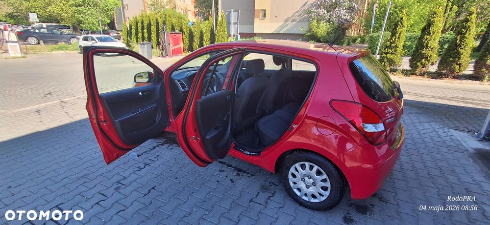 Hyundai i20 1.2 Classic + - 9