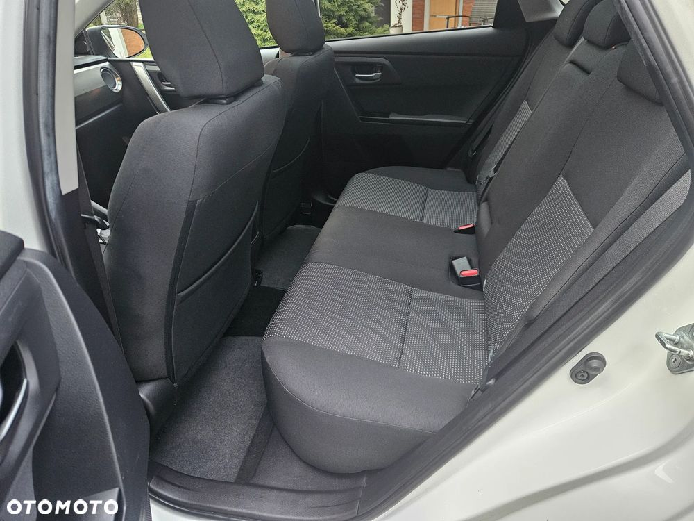 Toyota Auris - 20