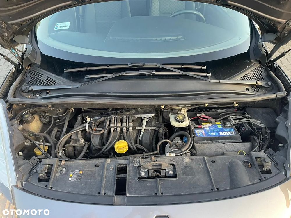 Renault Scenic - 12
