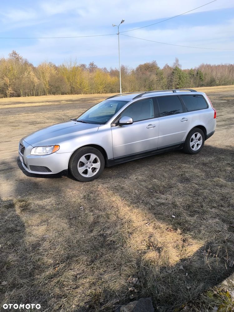 Volvo V70 - 3