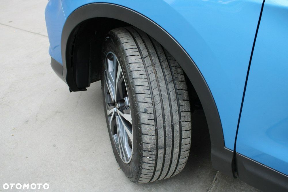 Nissan Qashqai 1.6 DIG-T N-Connecta - 34