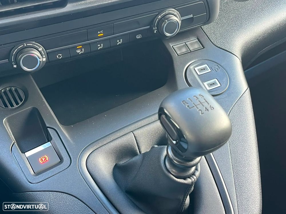 Peugeot Partner M 1.5 BlueHDi 100cv - 25