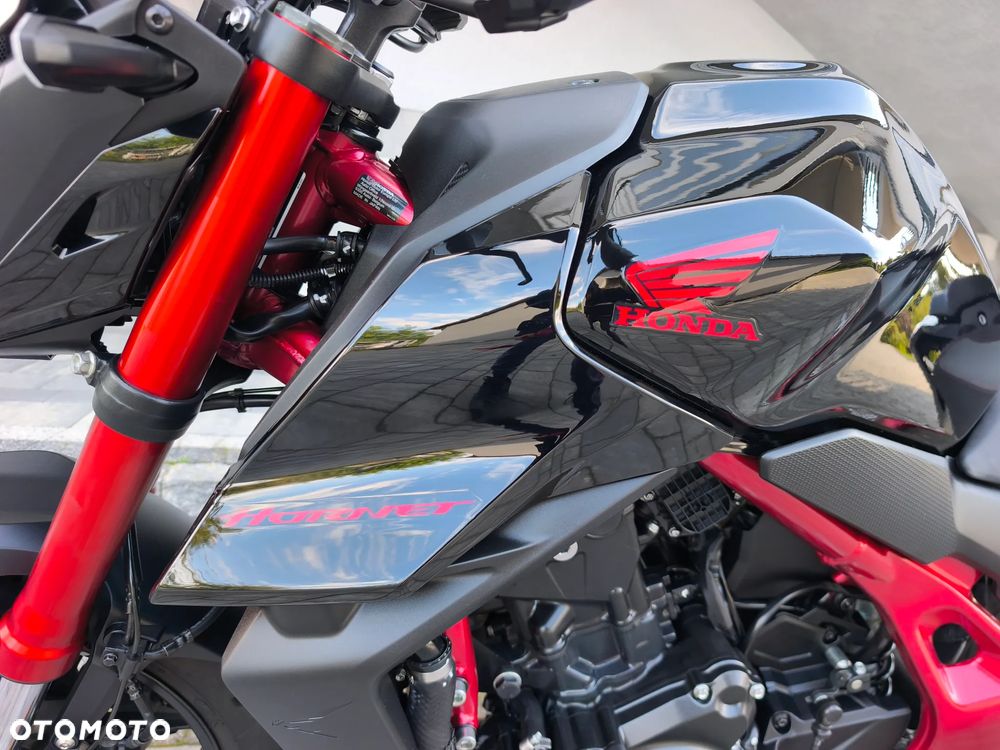 Honda Hornet - 28