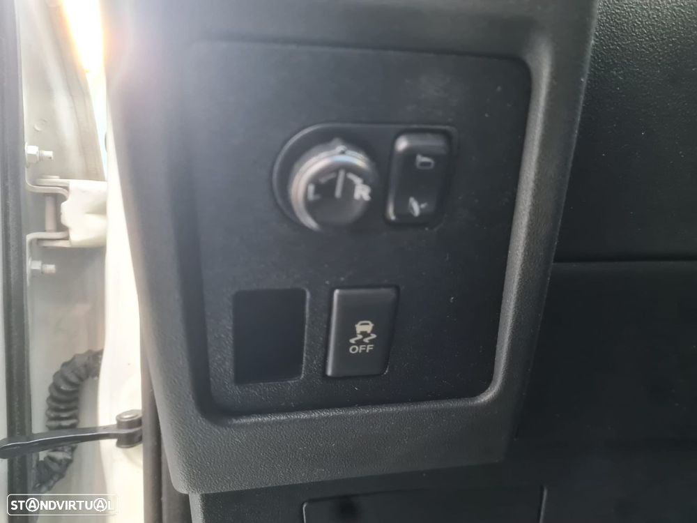 Nissan Qashqai 1.5 dCi Tekna Premium 18 - 13