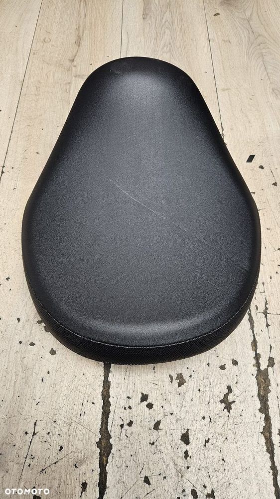 Siedzenie kierowcy Honda Rebel CMX 1100  77100-MLA-A000 - 7