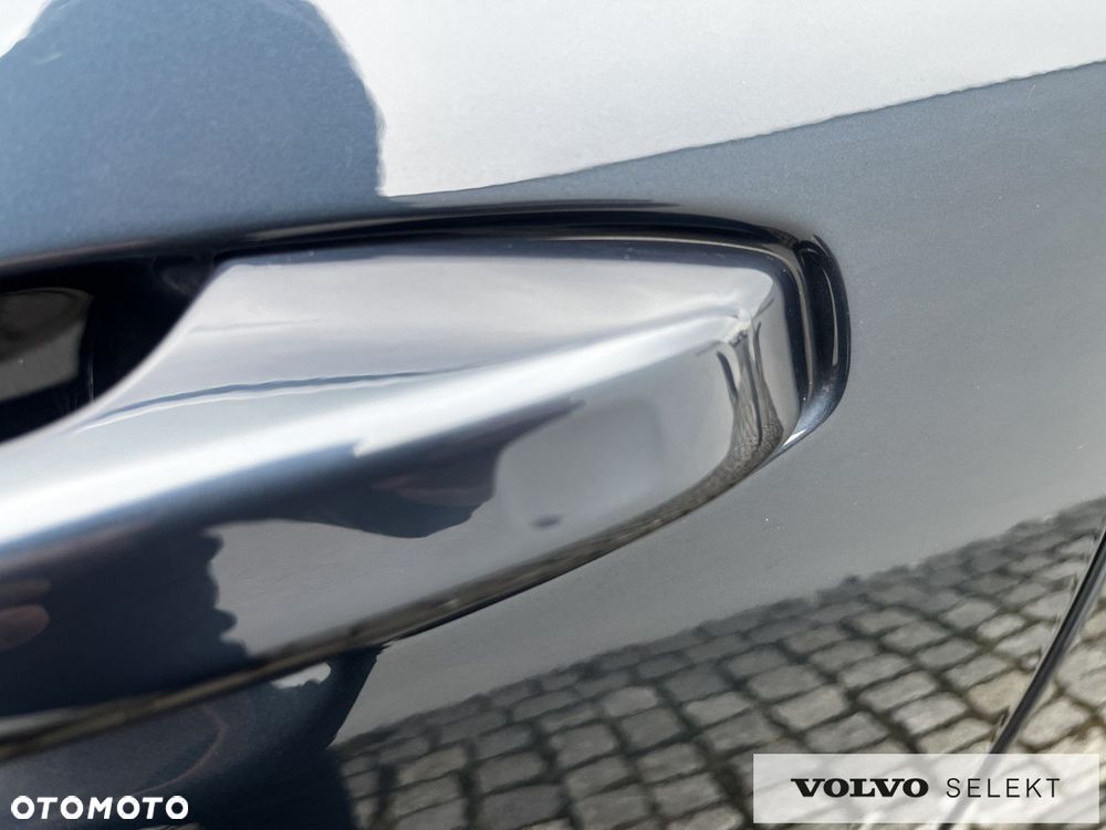 Volvo V60 Cross Country - 11