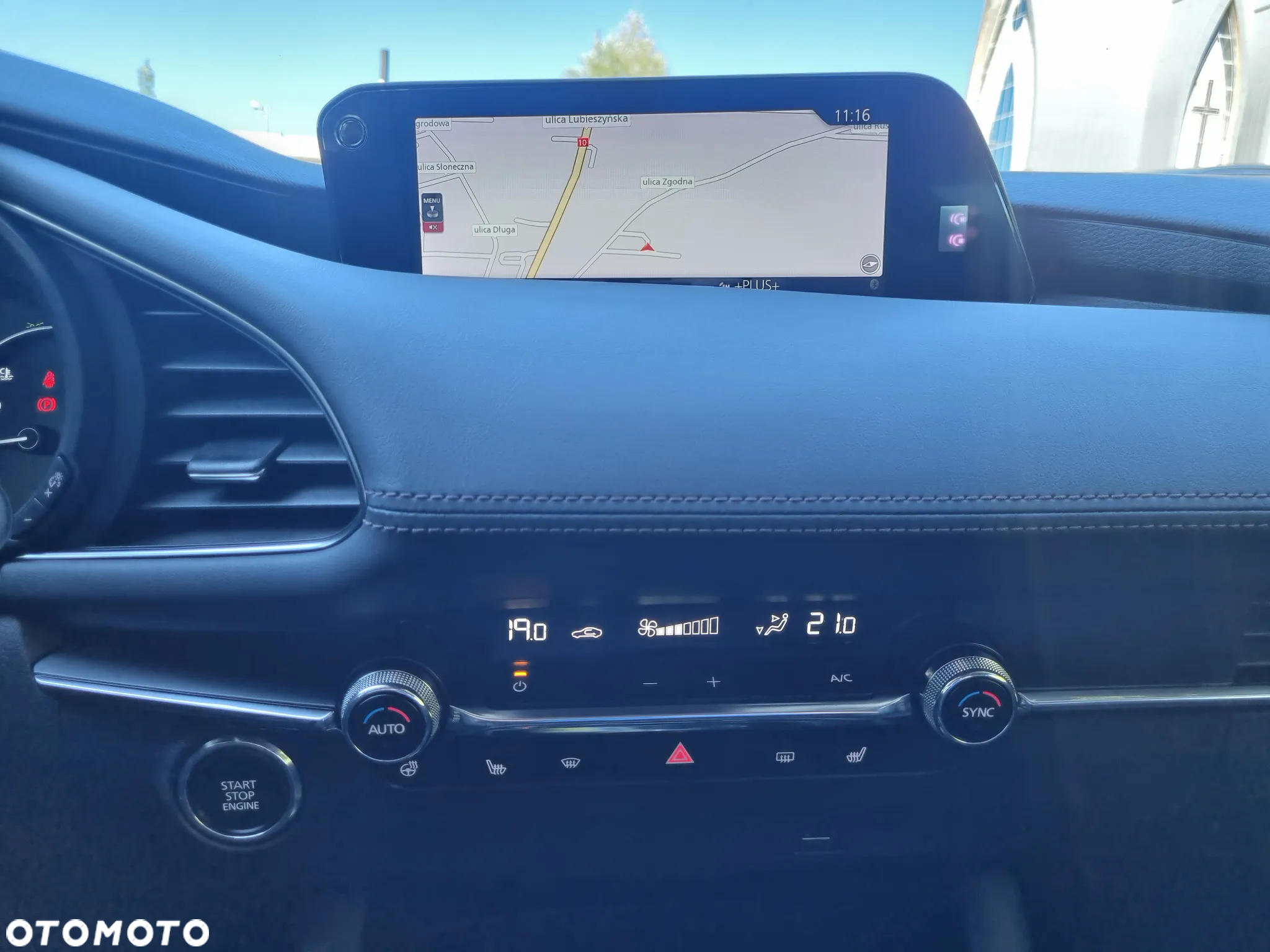 Mazda 3 SKYACTIV-X 2.0 M-Hybrid DRIVE - 24