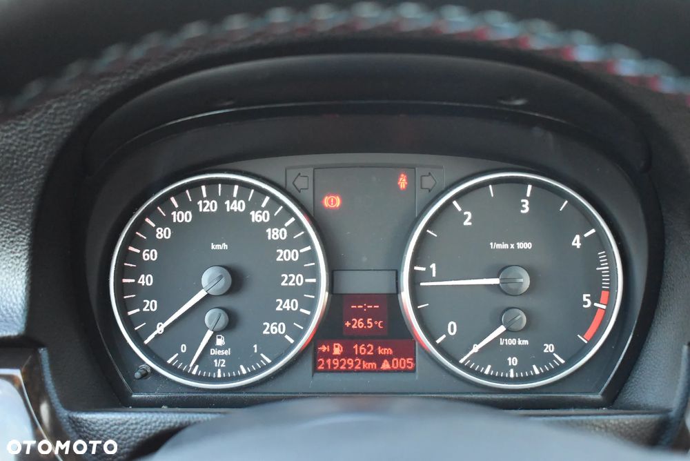 BMW Seria 3 320d - 34