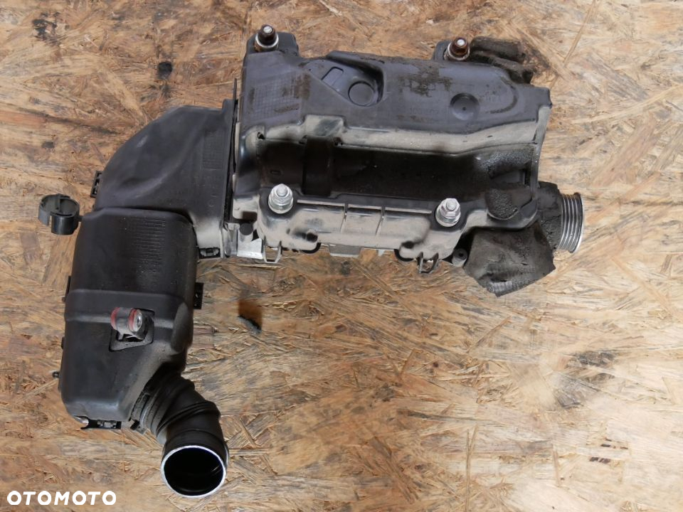KOMPRESOR VW GOLF V 1.4 TSI BLG 03C276 - 2