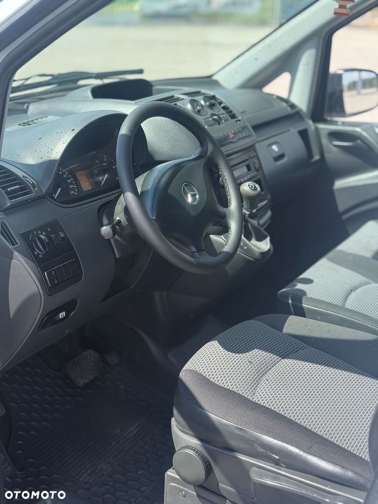 Mercedes-Benz Vito - 11