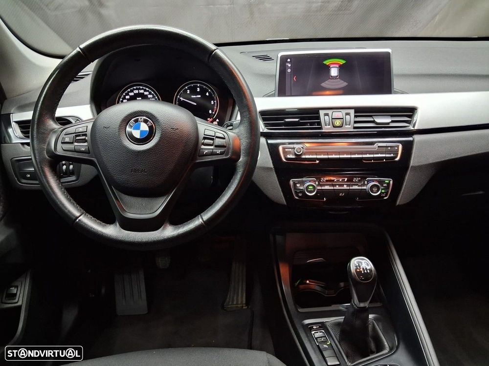 BMW X1 16 d sDrive Advantage - 11