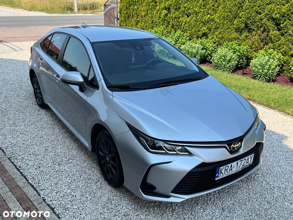 Toyota Corolla - 2