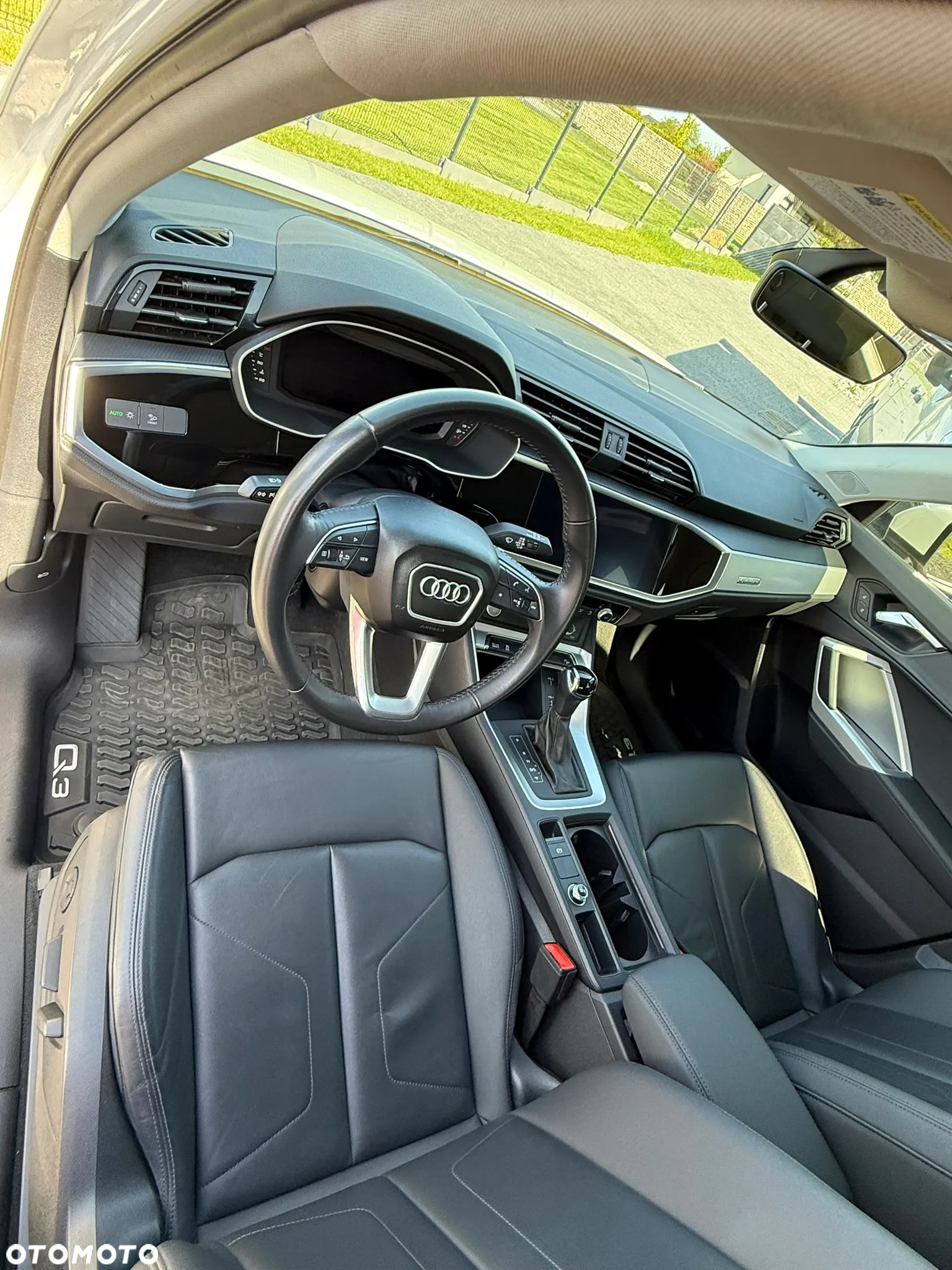Audi Q3 - 10