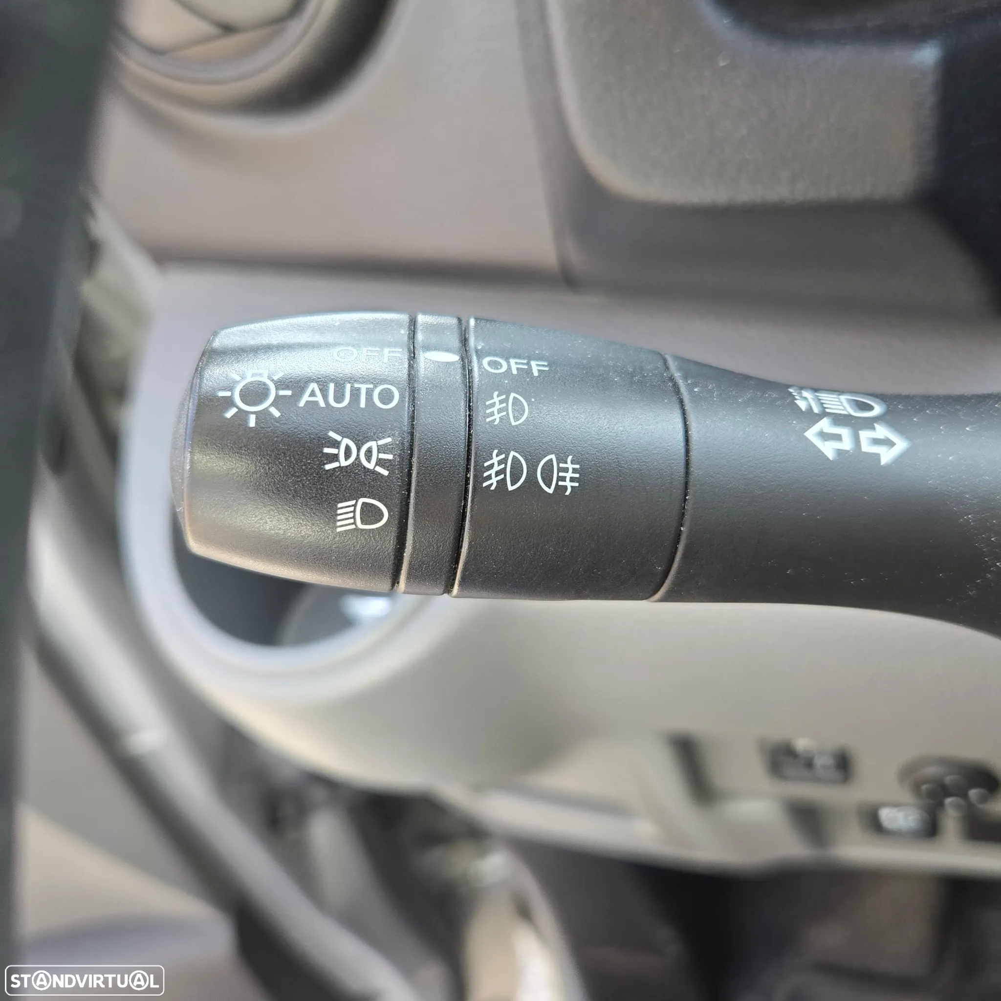 Nissan e-NV200 Evalia 5L Navegador - 17