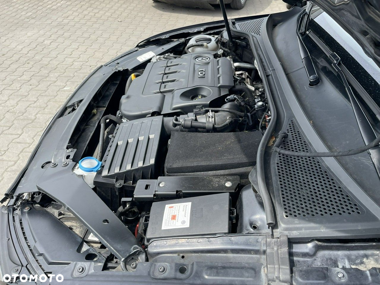 Volkswagen Passat Variant 2.0 TDI (BlueMotion Technology) Highline - 14