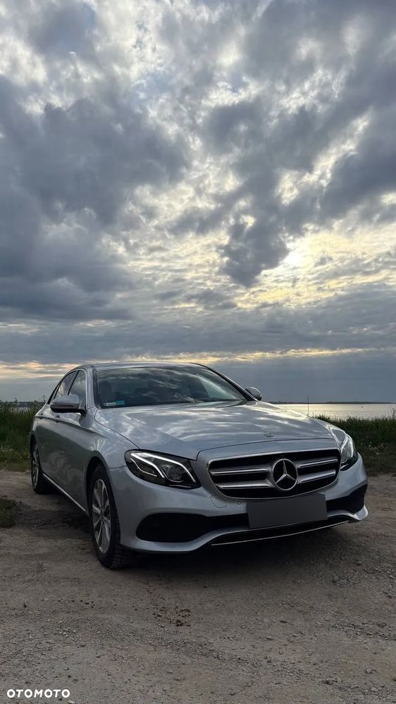 Mercedes-Benz Klasa E - 22