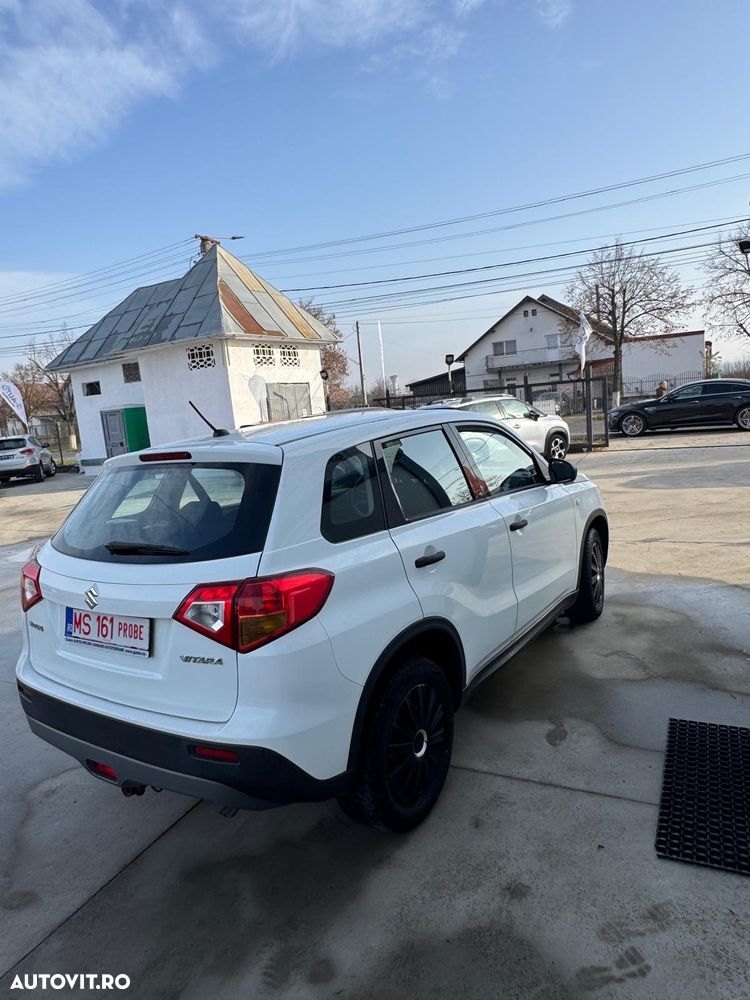 Suzuki Vitara 1.6 (4x2) Club - 6