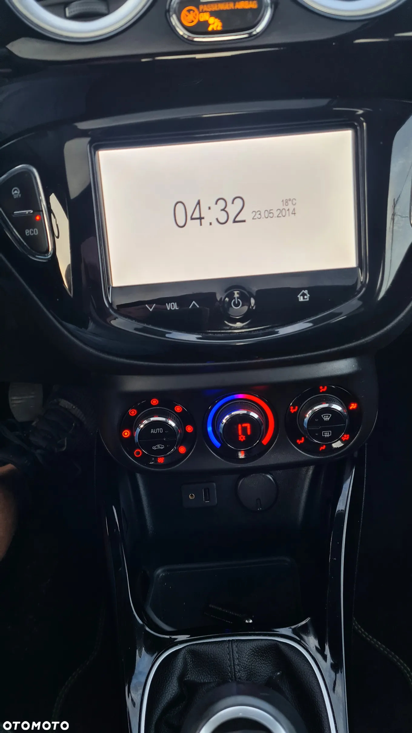 Opel Adam 1.4 Glam S&S - 27