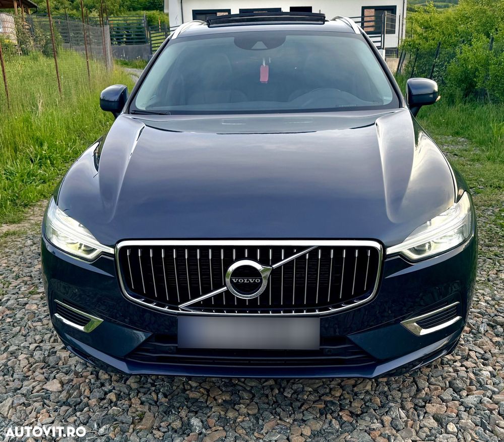 Volvo XC 60 T8 Twin Engine AWD Geartronic Momentum - 25