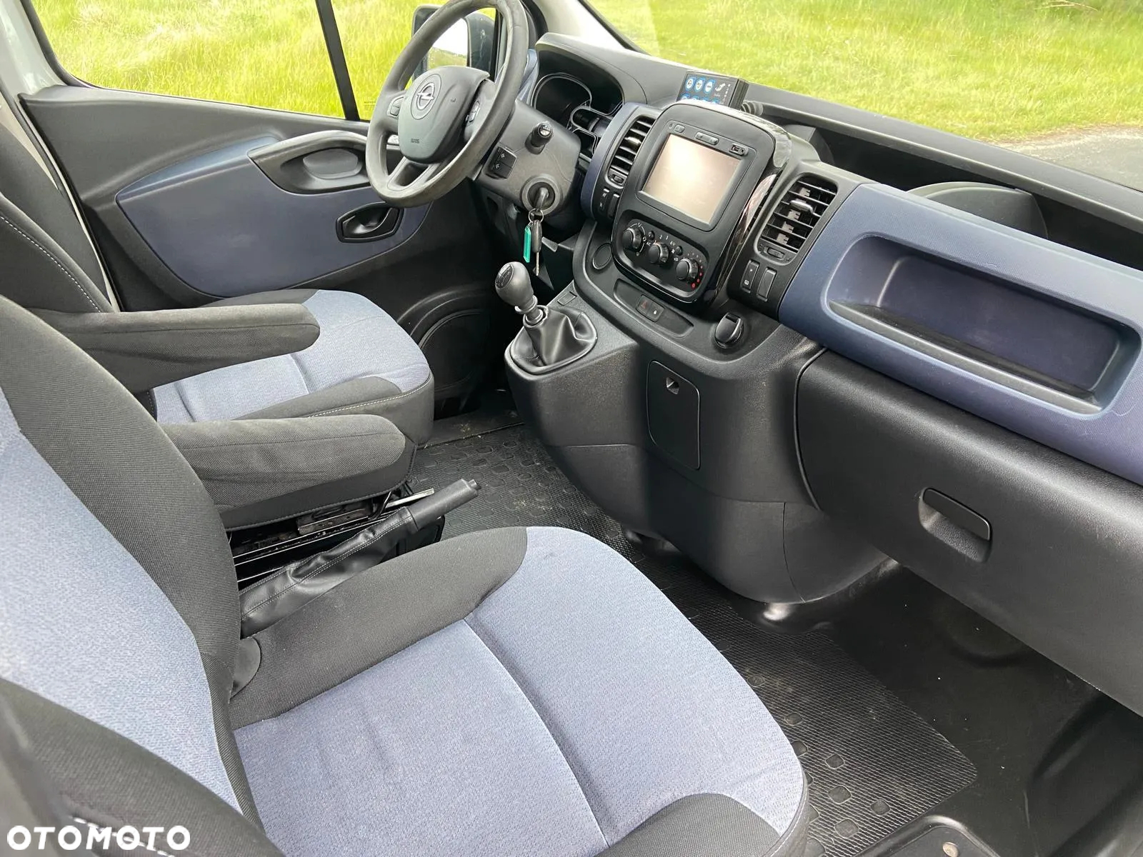 Opel Ambulans Karetka vivaro - 20