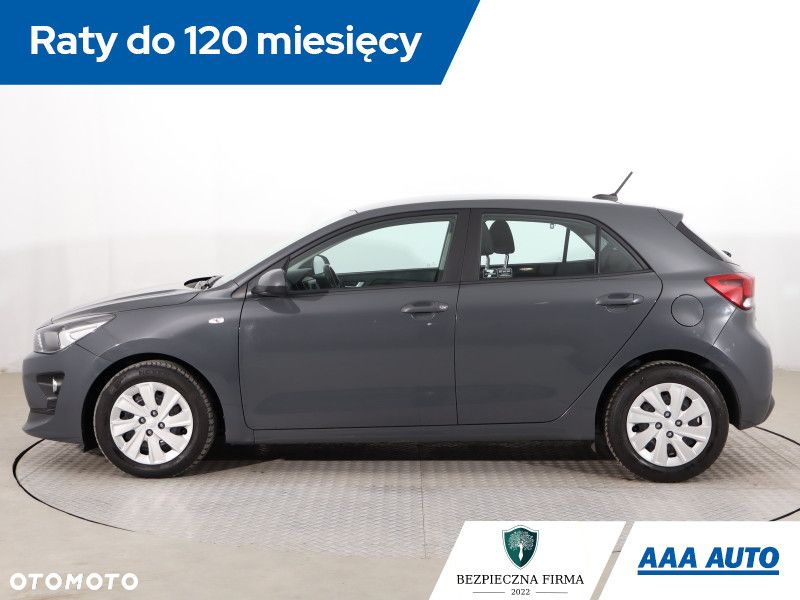 Kia Rio - 3