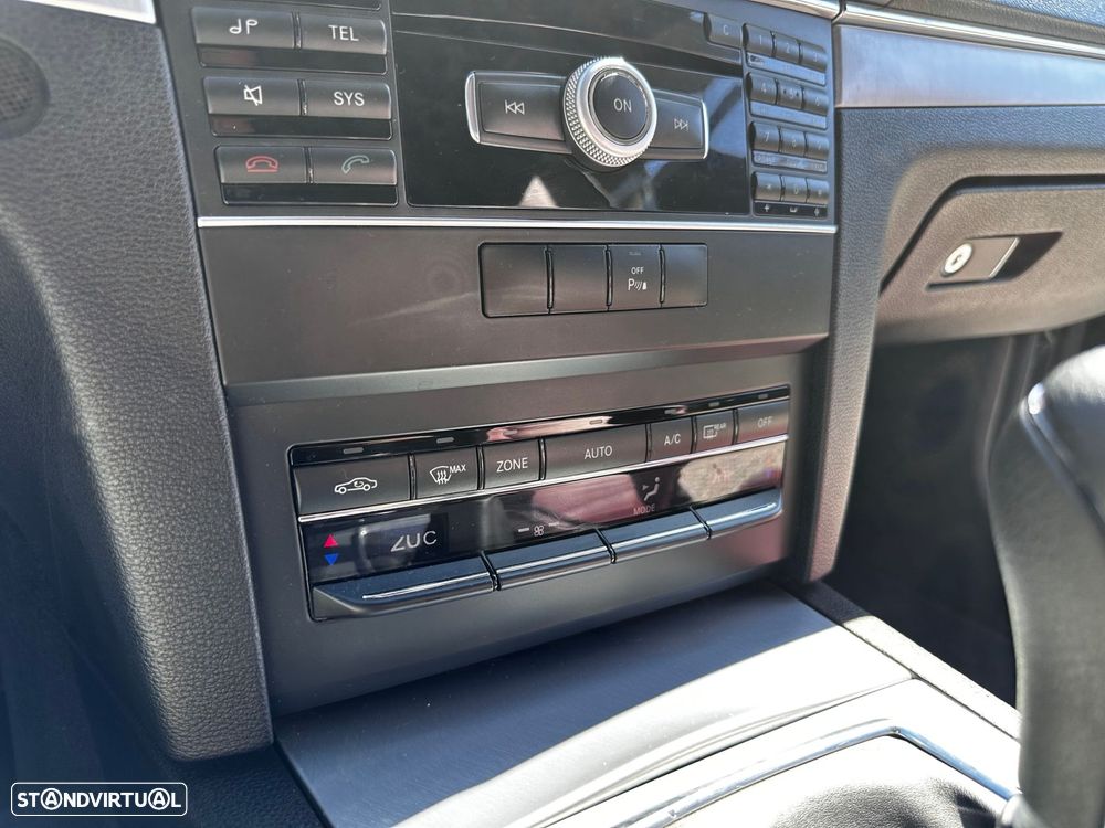 Mercedes-Benz E 250 CDI Elegance BlueEfficiency - 28